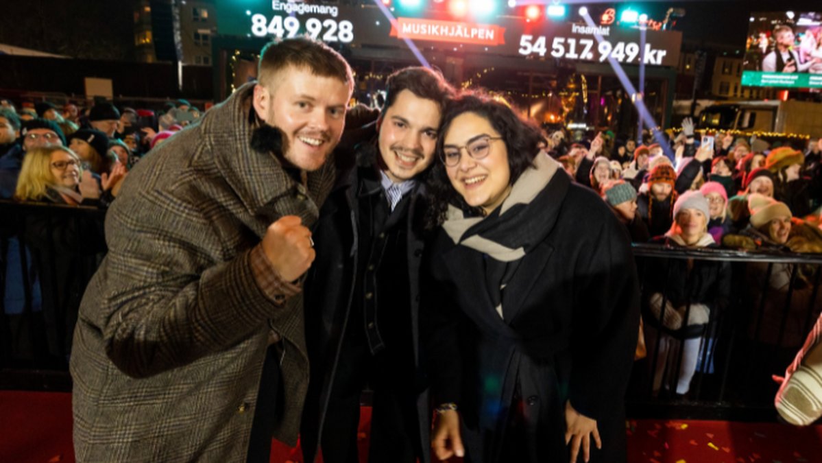 Klas Eriksson, Tina Mehrafzoon och Oscar Zia från Musikhjälpen 2022.