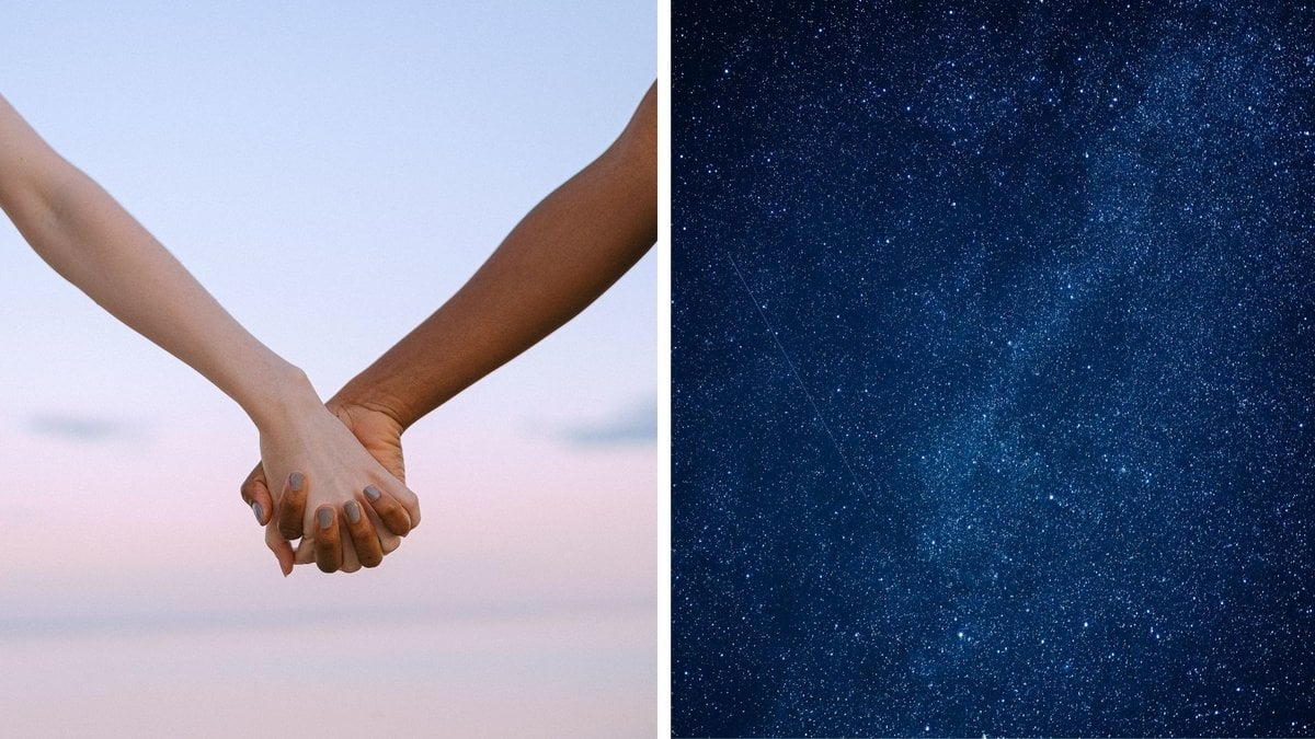 Två personer som håller hand. Stjärnhimmel
